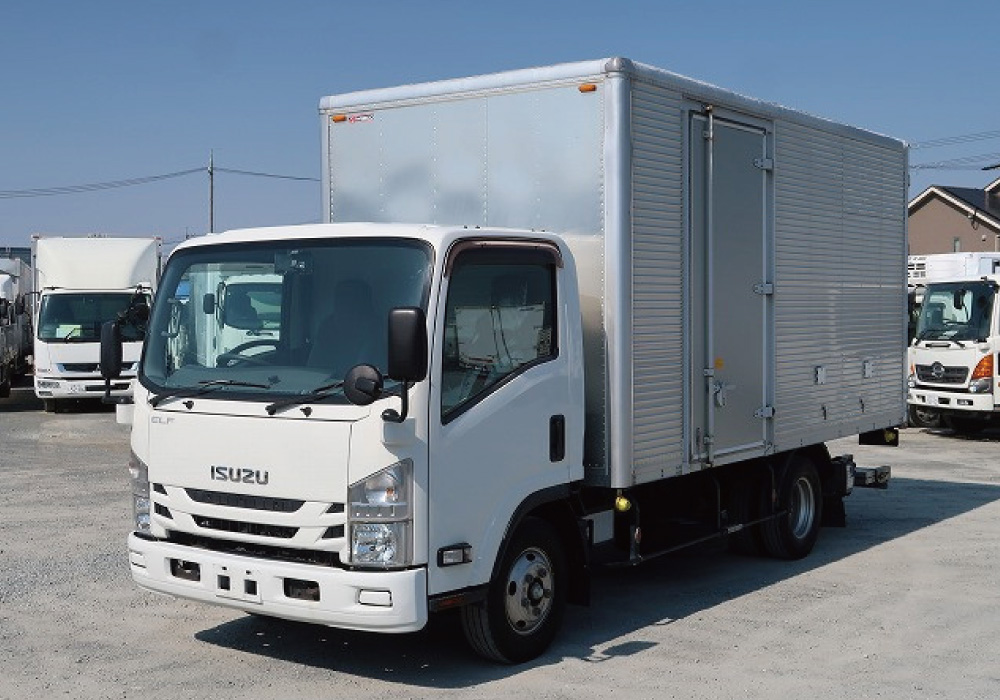 リースとサブスクの選択基準