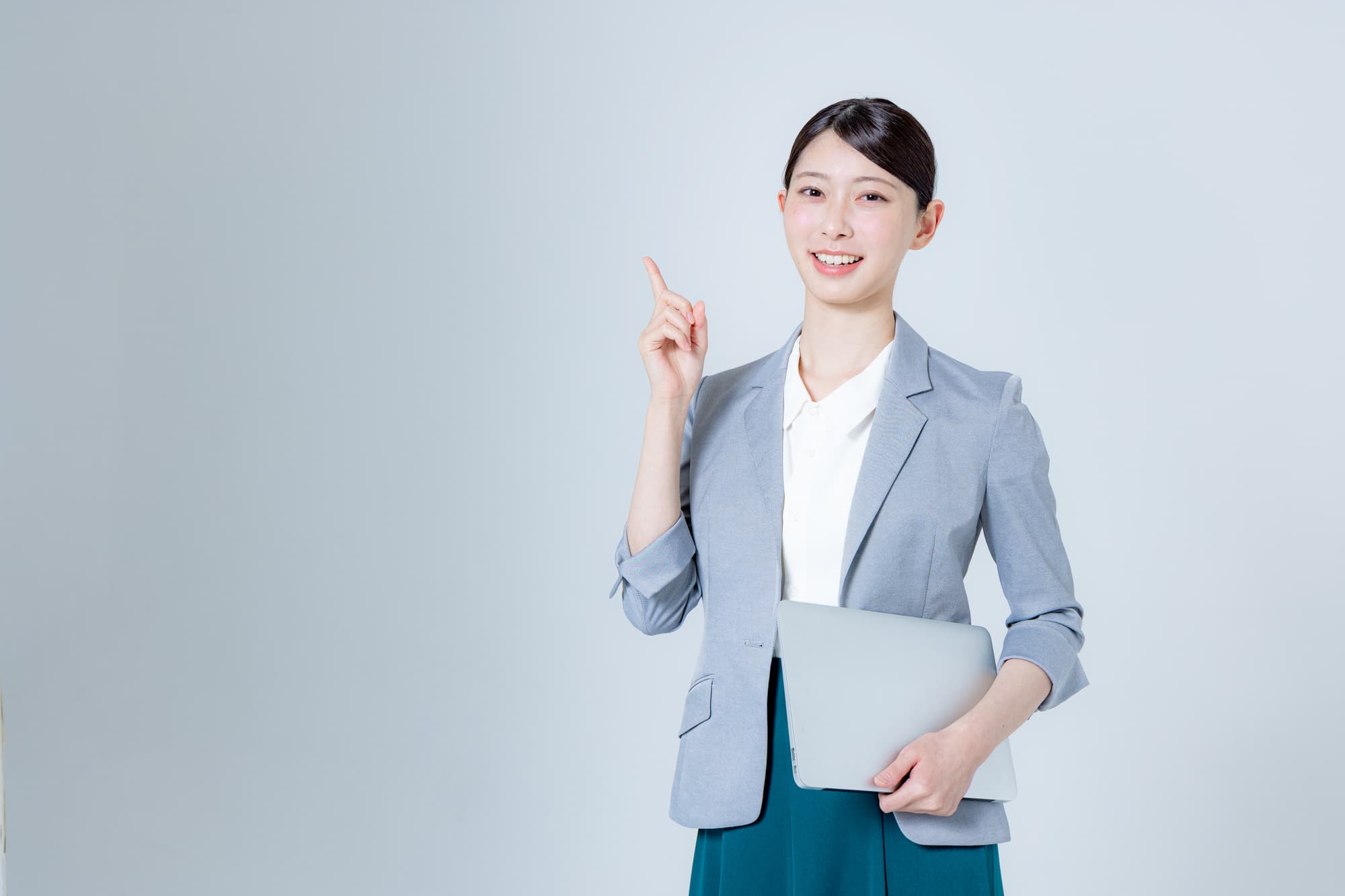 三菱ふそう・キャンターのリースをお考えの方におすすめサービスを紹介