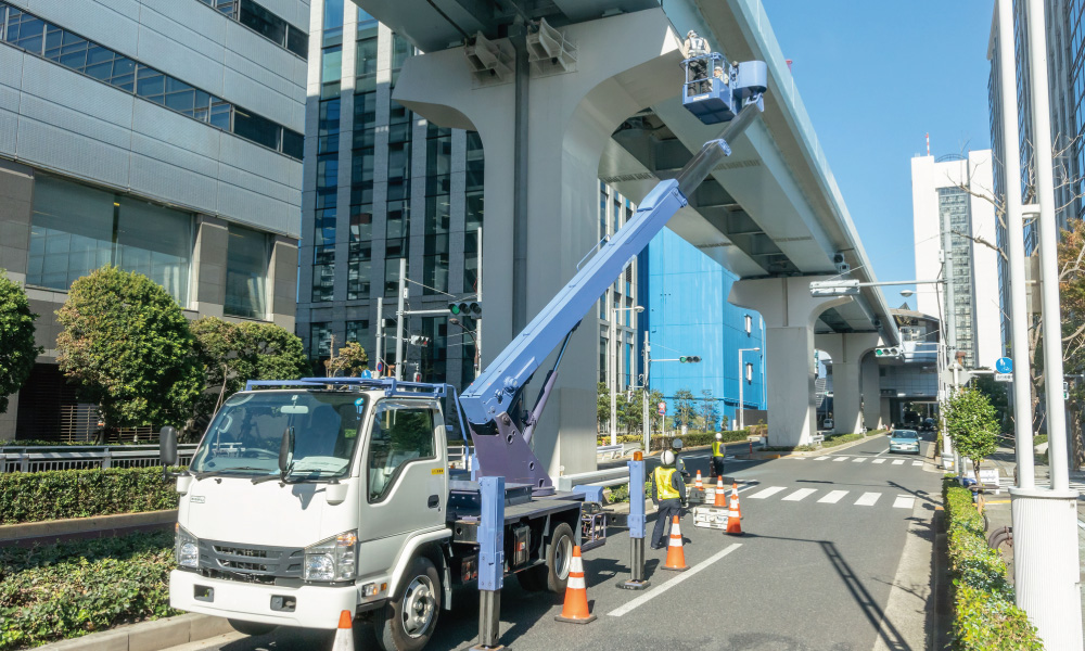 高所作業車をリースやサブスクで活用するメリット・注意点は？おすすめサービスも紹介